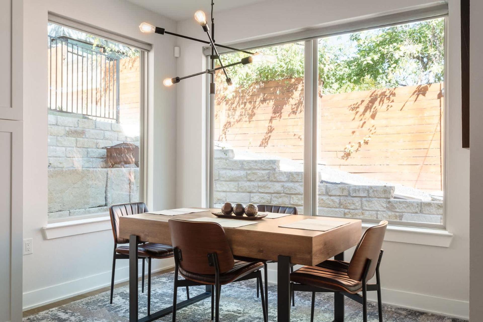 Upstay - Eastside Home W Patio Bbq - Mins To Dt Austin Exterior photo